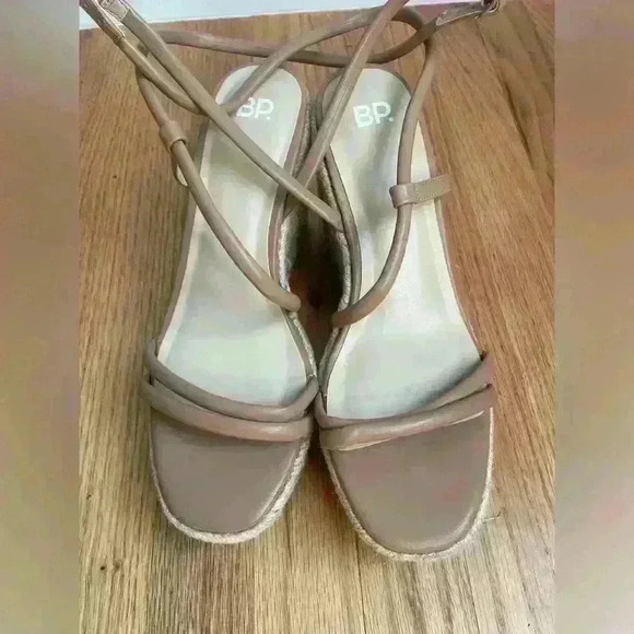 NWOB BP Beige Cohan Espadrille Wedge Strappy Sandal Size 10 - Picture 3 of 5